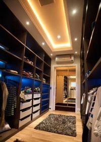 Большая открытая гардеробная комната с комбинированным наполнением Нур-Султан